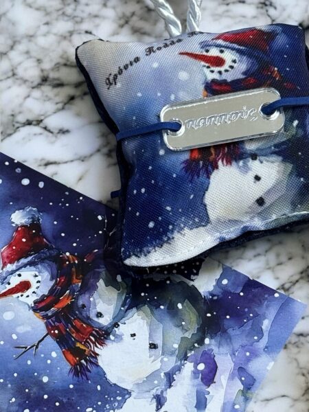 Χριστουγεννιάτικο Μαξιλαράκι "Blue Snowman" με Βραχιολάκι και ευχετήρια κάρτα!